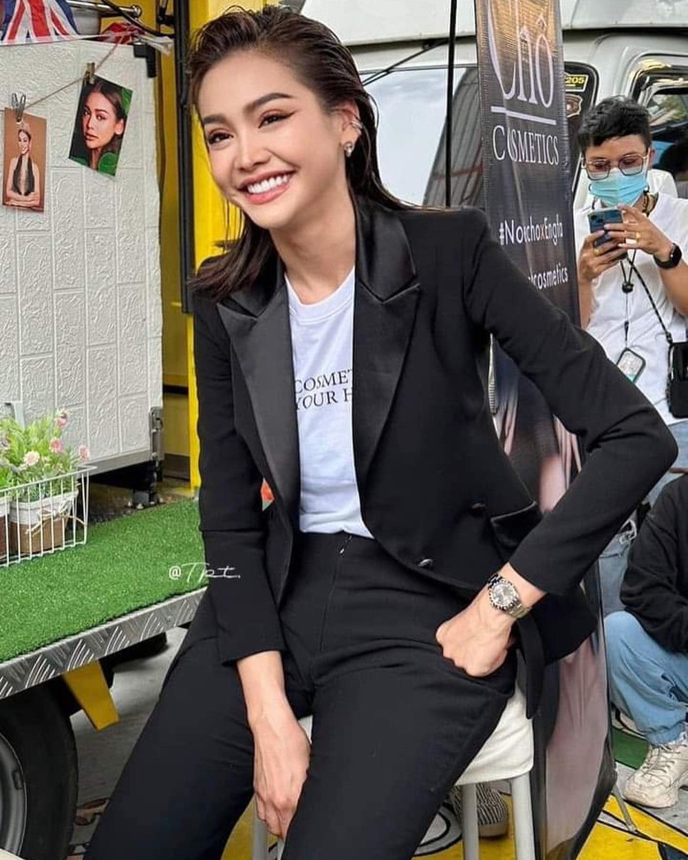 Mr. Nawat muốn từ chức chủ tịch Miss Grand, bàn giao lại cho Á hậu 1 Engfa? - Hình 6