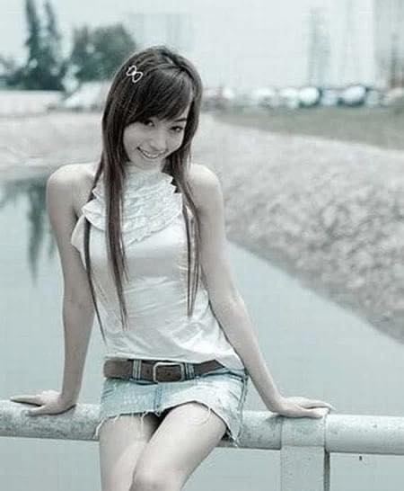 Elly Trần bị đào ảnh thời còn phèn: Nhan sắc khiến nhiều người hốt hoảng, khác xa với hiện tại - Hình 3