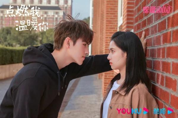 Trần Phi Vũ vừa vụt sáng đã trở thành con ghẻ của Cbiz giữa ồn ào yêu đương Trương Tịnh Nghi - Hình 6