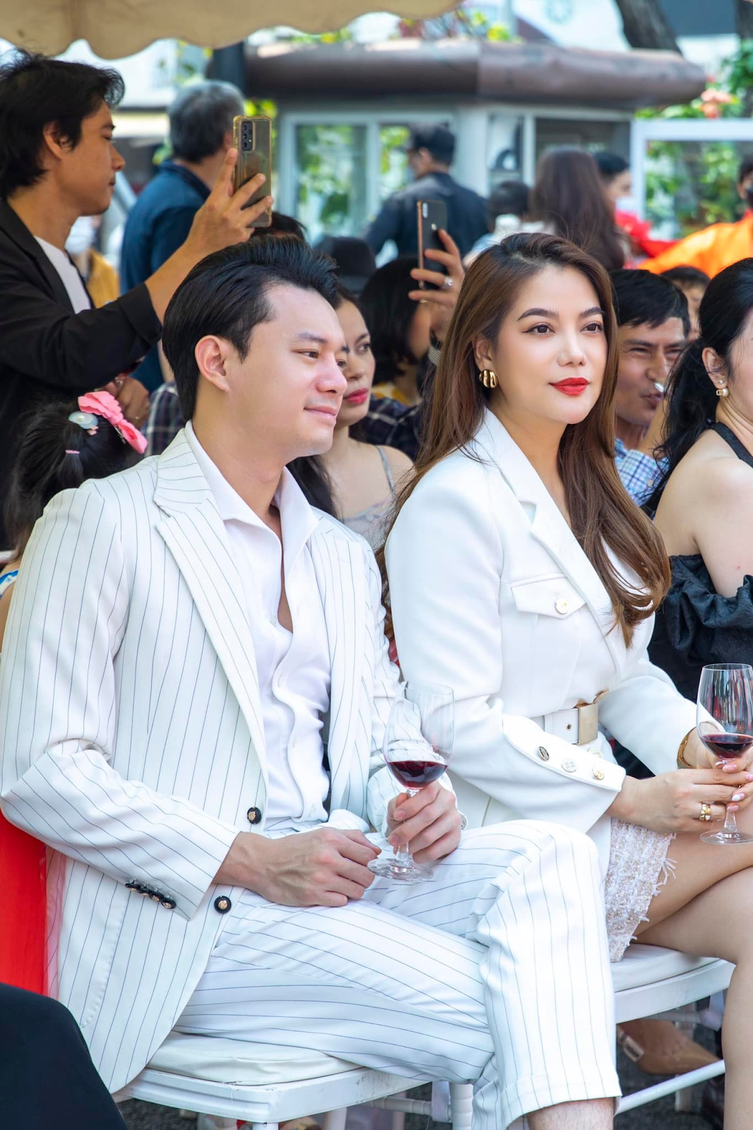 Diễn viên Anh Dũng: Sự nghiệp nhiều thăng trầm và đời tư ồn ào, nay hạnh phúc bên Trương Ngọc Ánh - Hình 17