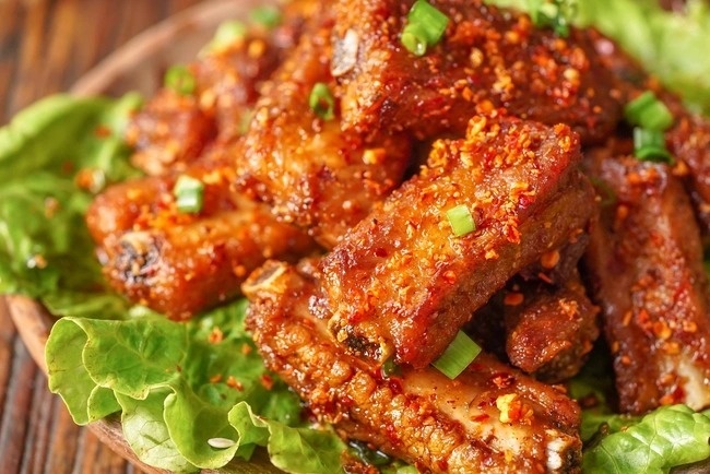 4 món cháy tỏi thơm nức mũi đầy hấp dẫn, quá hợp để thưởng thức khi trời lạnh - Hình 1