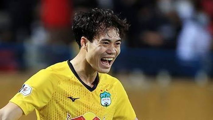 Báo Hàn Quốc thông tin việc Văn Toàn sang K.League thi đấu - Hình 1