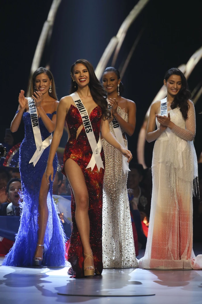 Catriona Gray thế chỗ Steve dẫn dắt MU, fan Pia khó chịu ra mặt, MI gặp biến căng trước chung kết? - Hình 3