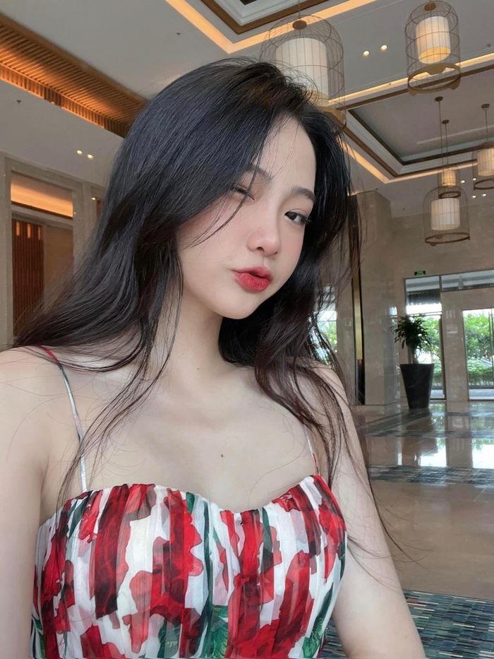 Hot girl 10x vạn người mê sở hữu số đo thân hình khủng - Hình 6