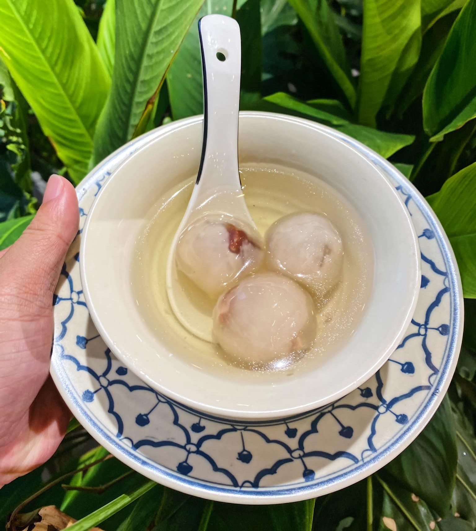 Lạ miệng chè heo quay độc nhất vô nhị ở Huế, thách thức tín đồ ẩm thực - Hình 6