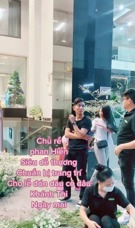 Lễ gia tiên Khánh Thi - Phan Hiển: Nở rộ 15 nghìn hoa hồng nhập khẩu - Hình 6