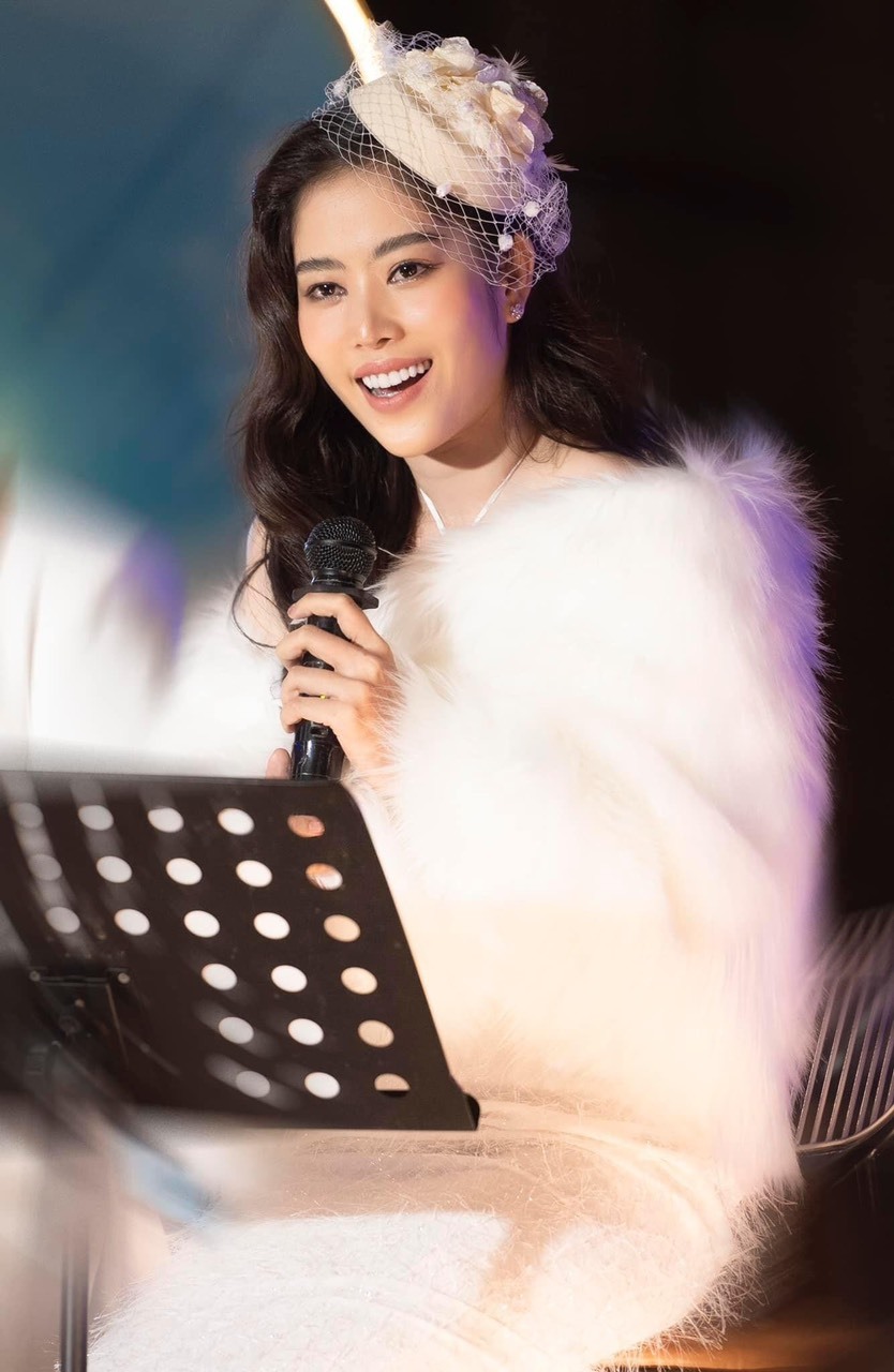 Nam Em tỏ thái độ khi bị hỏi dồn về Bạch Công Khanh - Hình 6