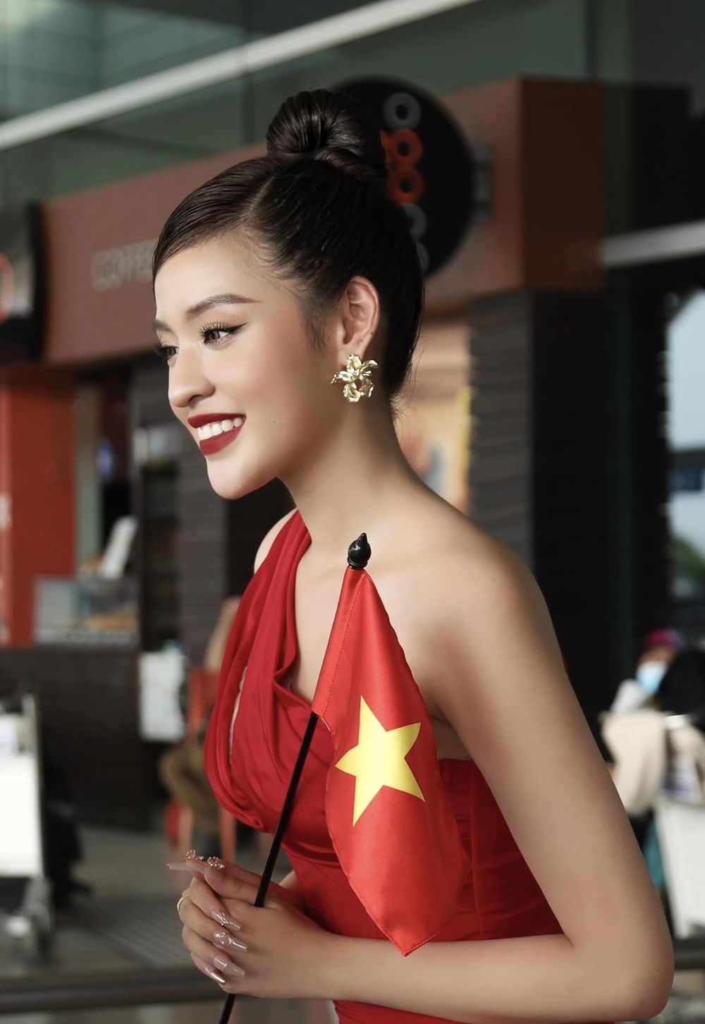 Những phần thi đầu tiên của Trần Thanh Tâm tại MFI 2022 - Hình 10