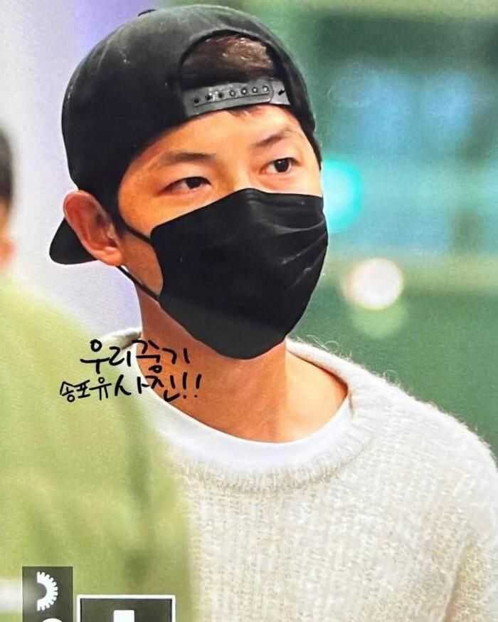Song Joong Ki bị chỉ trích vì mải yêu đương mà bỏ bê bản thân hậu công khai hẹn hò với tình mới - Hình 2