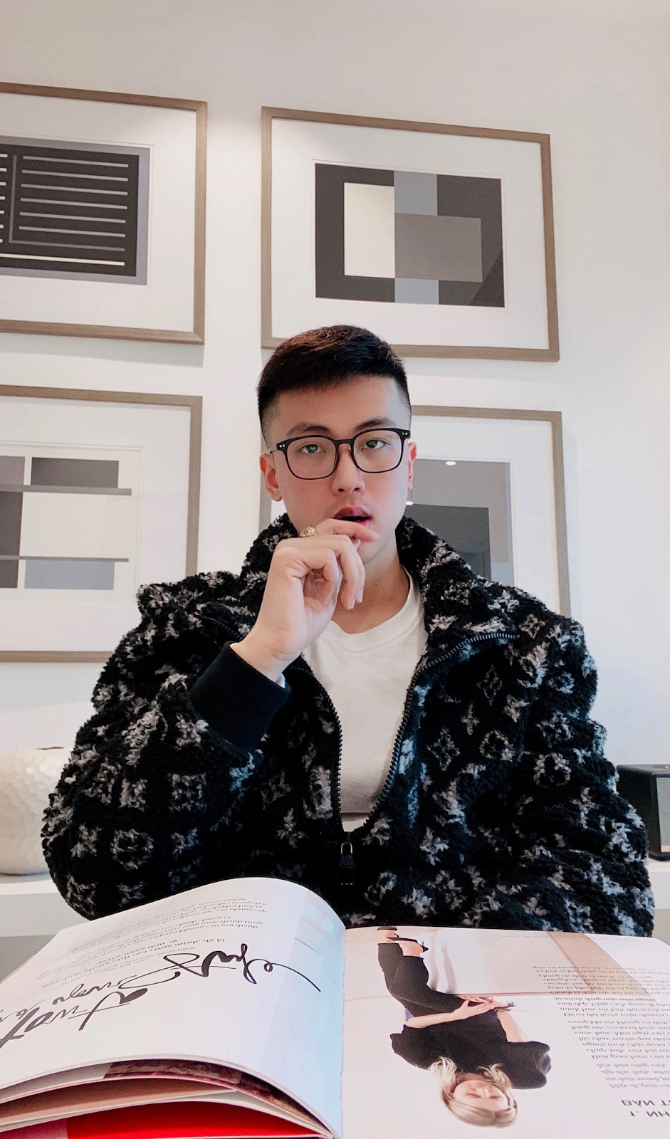 Hot boy Người ấy là ai từng mê đắm Lý Nhã Kỳ bị phốt nợ lương nhân viên, thái độ lồi lõm - Hình 2