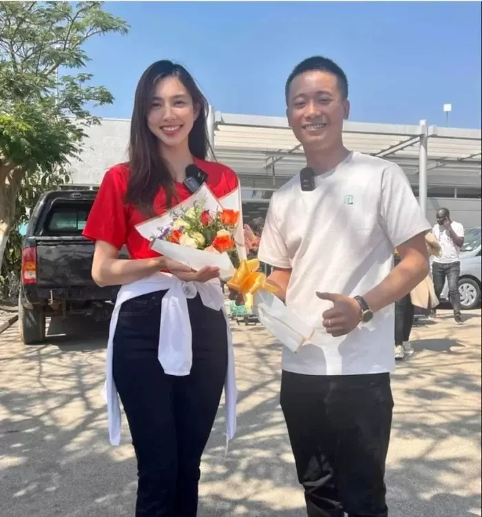 Quang Linh được fan tặng quà sinh nhật ý nghĩa, chốt Hoa hậu Thùy Tiên về làm dâu xứ Nghệ - Hình 12