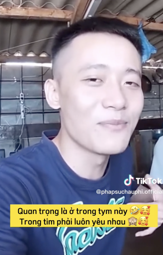 Quang Linh Vlog tâm sự lấy vợ xong có thể sẽ cùng nhau sang châu Phi, Thùy Tiên có động thái gây sốc - Hình 4