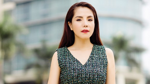 Kiwi Ngô Mai Trang: 4 lần sinh mổ vất vả, giờ được chồng đại gia cưng như trứng mỏng - Hình 3