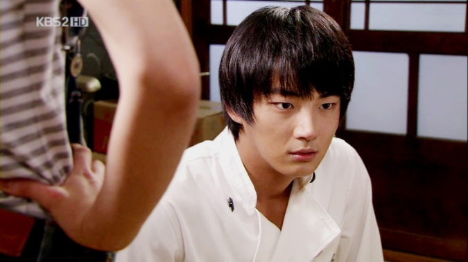 Yoon Shi Yoon Vua Bánh Mì: Từ trai si tình đến ngôi sao đình đám, tuổi 36 vất vả tìm lại hào quang - Hình 5