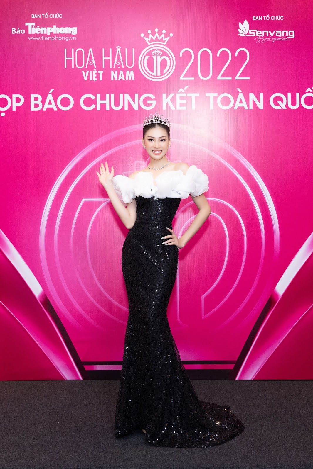 Đỗ Thị Hà thể hiện đẳng cấp chánh cung, Phương Anh bắn tiếng Anh nuốt mic tại Miss International - Hình 4