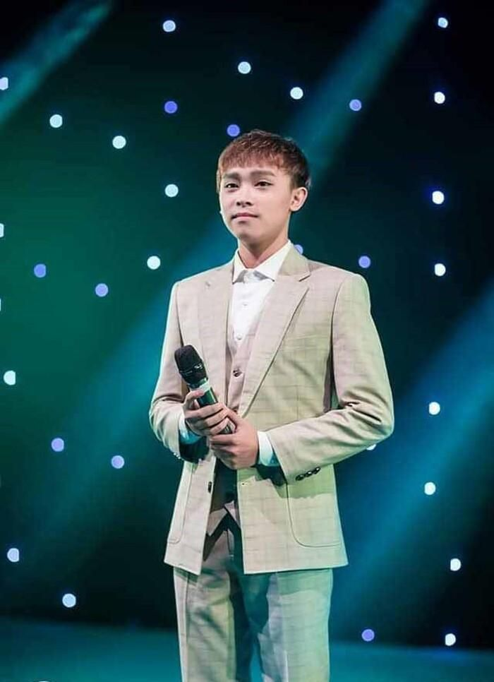 Hồ Văn Cường bị xuất hiện loạt clip qua đời, tổ chức tang lễ, mẹ ruột không thể tin? - Hình 6