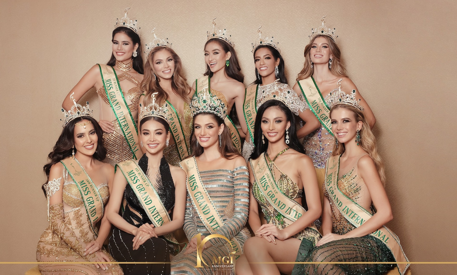 Miss Universe úp mở sốc, Ngọc Châu bị phản ứng vì in chữ Trung Hoa trên trang phục dân tộc? - Hình 5
