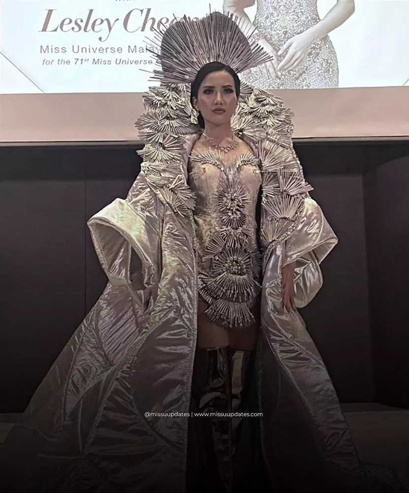 Miss Universe 2022 đại chiến: Hàn Quốc lại Hanbok, Paraguay hóa bướm khiến Ngọc Châu bít cửa? - Hình 11