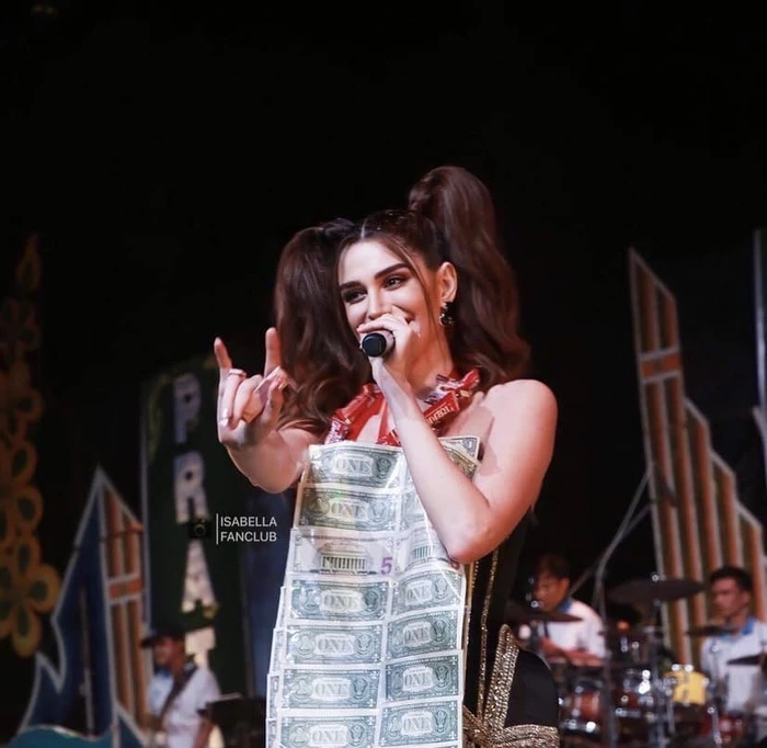 Tân Miss Grand 2022 bỏ chạy về nước vẫn bị ghẻ lạnh, Mr. Nawat lộ rõ mưu kế dành cho Engfa? - Hình 10