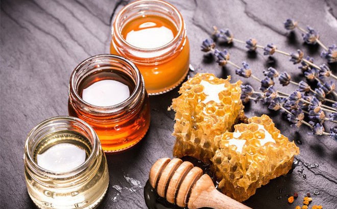 Uống mật ong theo cách này là sai, vừa khiến cân nặng tăng chóng mặt vừa gây hại cơ thể - Hình 2