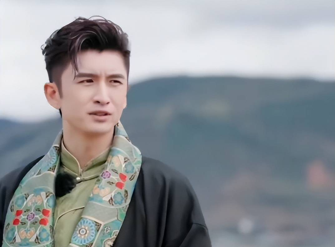 Trương Vân Long bị tung ảnh qua đêm nhiều ngày liền với Chung Sở Hy - Hình 7