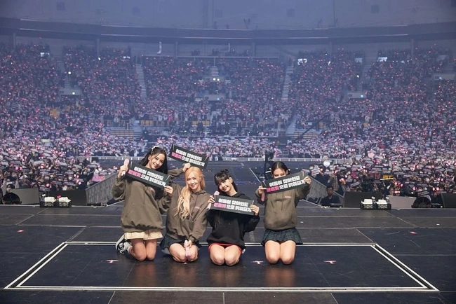 Blackpink năm 2022: Thống trị Kpop, tài sản tăng vụt vẫn lao đảo bởi tin đồn hẹn hò và tan rã - Hình 10