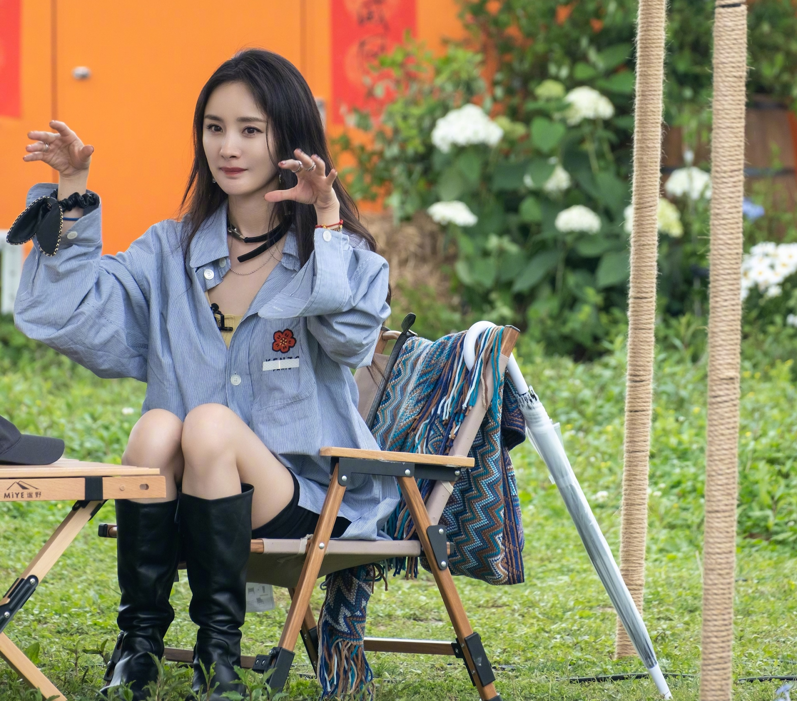 Dương Mịch 2 lần bị đoàn phim đuổi cổ, mẹ Trần Phi Vũ quát mắng chỉ vì cái thói liều mạng khó bỏ - Hình 4