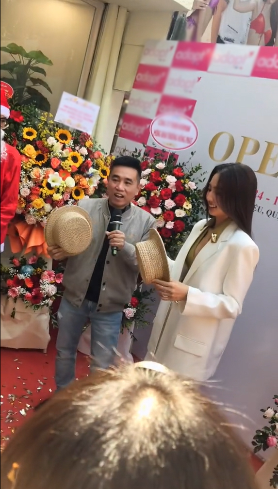 Tiến Nguyễn Vlog về VN làm thuyền trưởng kết nối Quang Linh - Thùy Tiên, phản ứng đôi trẻ gây sốt? - Hình 4