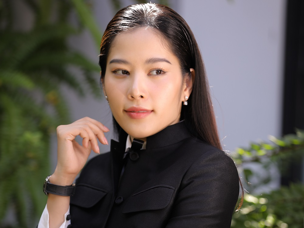 Nam Em bật khóc trên sân khấu hậu ồn ào với Bạch Công Khanh, xúc động hát: Lỡ yêu 1 người có ước mơ - Hình 9
