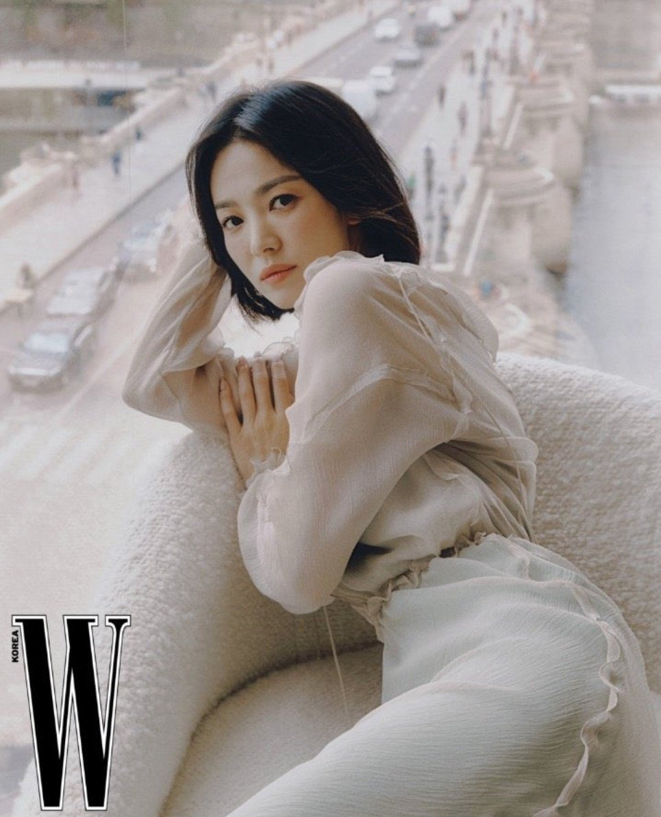 Song Joong Ki có tình mới, Song Hye Kyo lần đầu nói đến chồng cũ: Không xứng đáng - Hình 5
