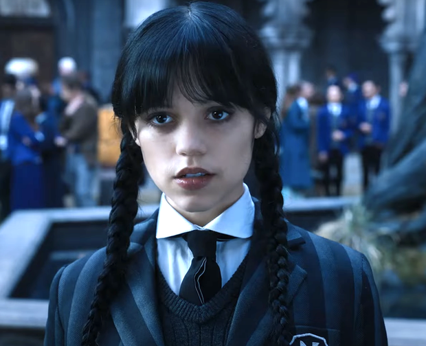 Jenna Ortega - Chị Tư Wednesday dậy thì thành công, tranh cãi âm ỉ vì một nhân vật trong phim? - Hình 3