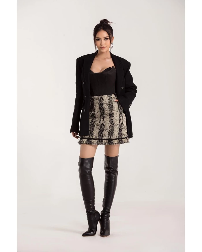 Ngọc Châu cực keo với outfit thứ 2 tại Mỹ, fan Thái cay cú liền tố đạo nhái? - Hình 2