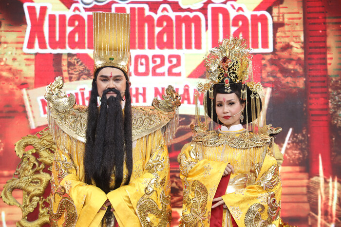 Tân HH Thanh Thủy bất ngờ đăng đàn xin đừng tước vương miện, Thiên Ân có hành động gây náo loạn - Hình 13