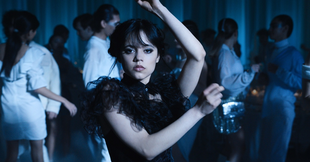 Jenna Ortega: Nữ chính Wednesday được khen sánh ngang Emma Roberts, tiết lộ bắt chước Billie Eilish - Hình 6