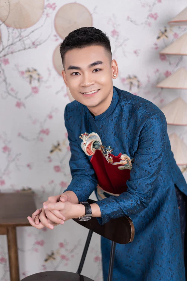 Quang Cuốn, QNT, Vodka Quang - Bộ 3 nam streamer cùng một cái tên đang khuấy đảo làng game Việt - Hình 1