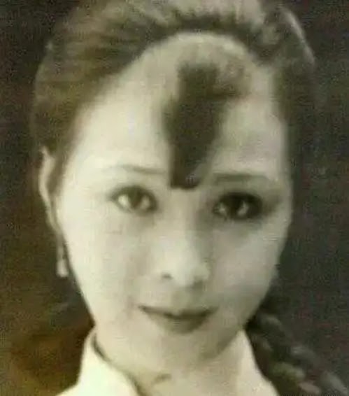 Mẹ Lưu Diệc Phi chung khung hình với con gái, nhan sắc thế nào mà sinh ra thần tiên tỷ tỷ của Cbiz? - Hình 6