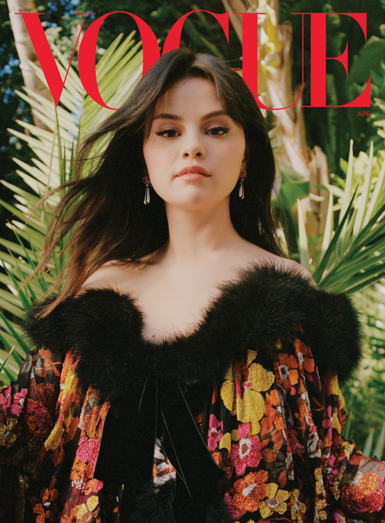 Selena Gomez tiết lộ đã phải vật lộn với áp lực ngoại hình từ năm 10 tuổi, phải trị liệu tâm lý - Hình 2