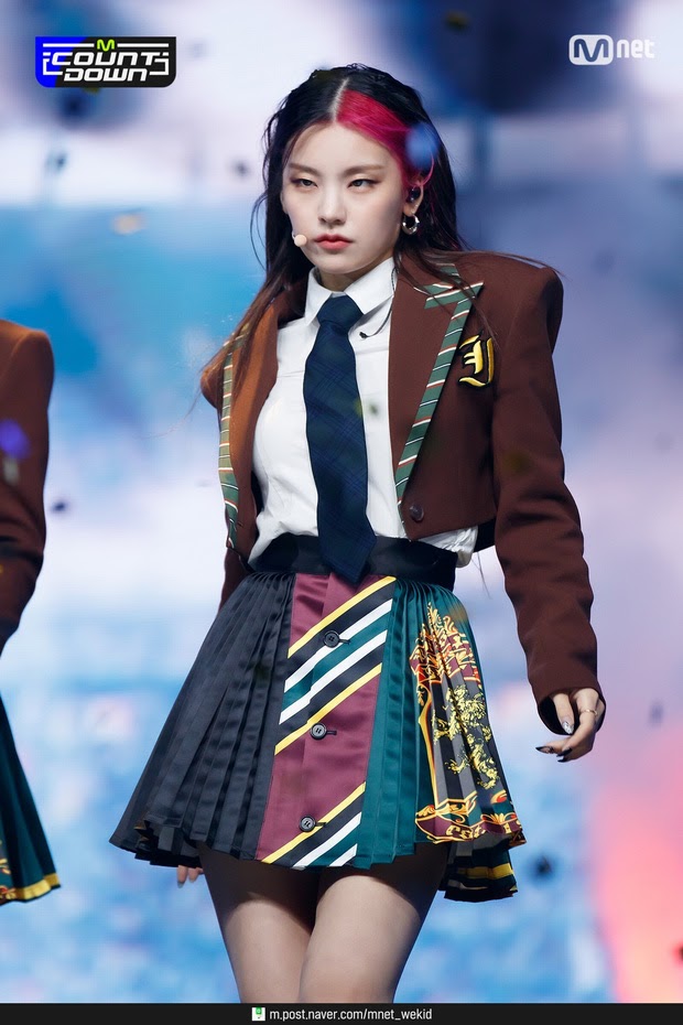 Lisa (BLACKPINK) là nữ thần tượng nhảy đỉnh nhất Kpop, Momo (TWICE) và Yeji bị idol vô danh đè bẹp - Hình 2