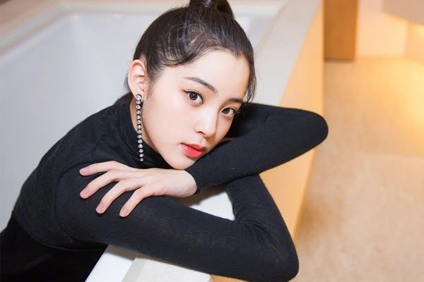 Địch Lệ Nhiệt Ba, Cúc Tịnh Y và dàn mỹ nhân bị chê diễn dở tệ, yêu cầu giải nghệ ngay - Hình 6