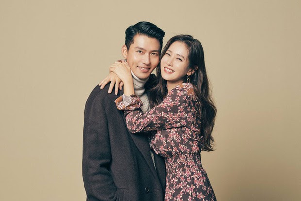 Song Hye Kyo xuống tóc, xuất hiện ma mị sau thông tin Hyun Bin lên xe hoa với Son Ye Jin - Hình 5