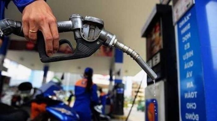 Chuyên gia: Điều hành giá xăng dầu không ổn - Hình 1