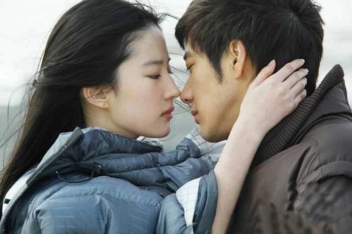 Dương Mịch, Triệu Lệ Dĩnh và dàn mỹ nhân hoa ngữ trao nụ hôn đầu cho nam thần nào - Hình 3