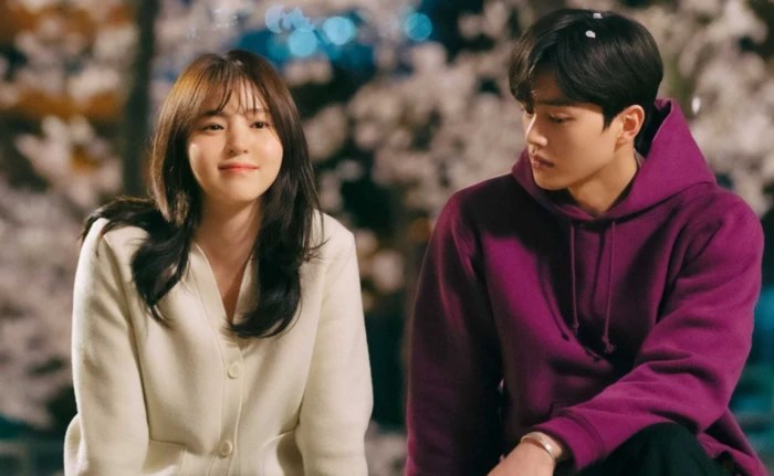 Han So Hee và hội bạn trai màn ảnh toàn cực phẩm: Song Kang không có cửa trước Park Seo Joon - Hình 3