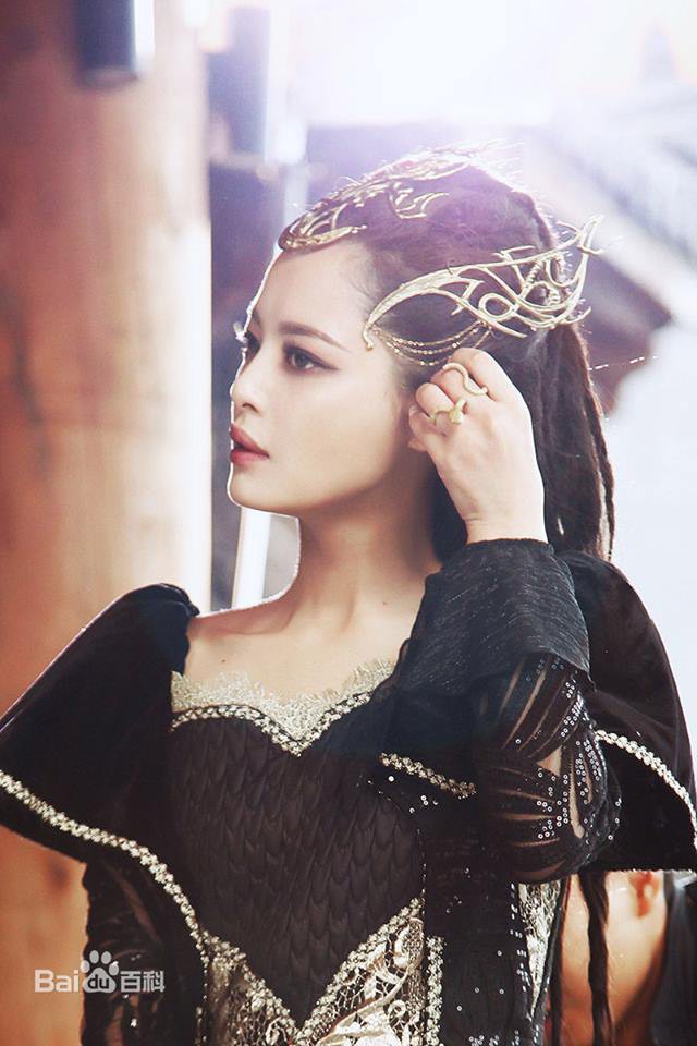 Tân Chỉ Lôi: 8 năm mờ nhạt mang danh bản sao Song Hye Kyo đến mỹ nhân đẹp và ác nhất Như Ý truyện - Hình 11