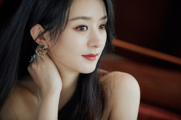 Triệu Lệ Dĩnh gặp sự cố tại sự kiện nhưng lại biến thành khoảnh khắc kinh diễm hiếm có - Hình 6