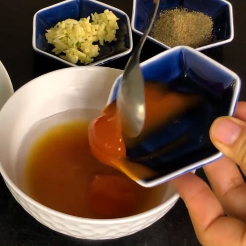 Cách làm cá thu kho tiêu thơm ngon, đậm đà, đưa cơm dễ làm tại nhà - Hình 4