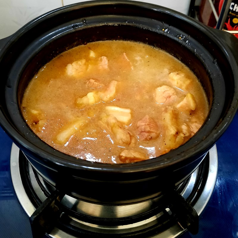 Cách làm thịt kho dứa (kho thơm) ngon chua ngọt đậm đà cho bữa cơm - Hình 10