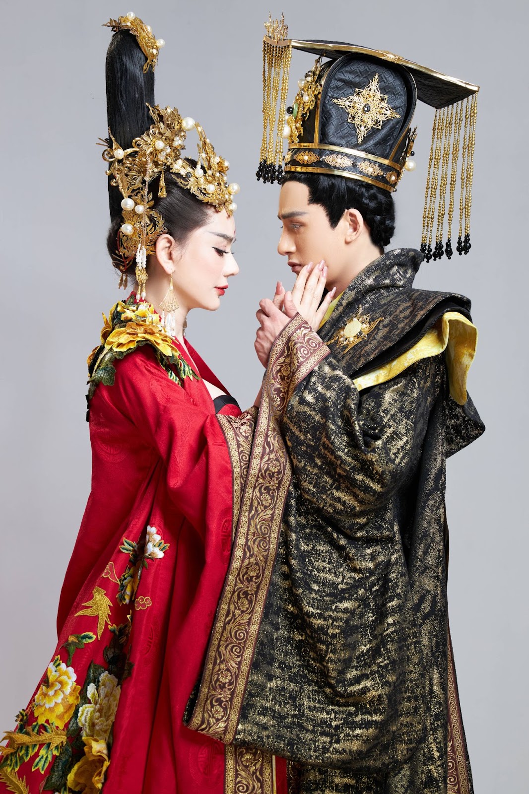 Cuối năm ly hôn, đầu năm Lâm Khánh Chi đã có tình mới? - Hình 3