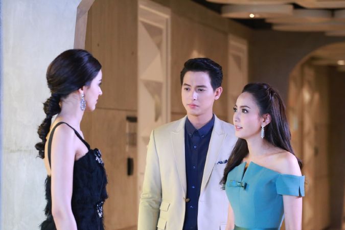 Đòi tiền lì xì của bạn trai, bất ngờ anh chuyển thẳng 100 triệu vào tài khoản của tôi, thế nhưng việc làm của anh sau đó khiến tôi tái mặt - Hình 1