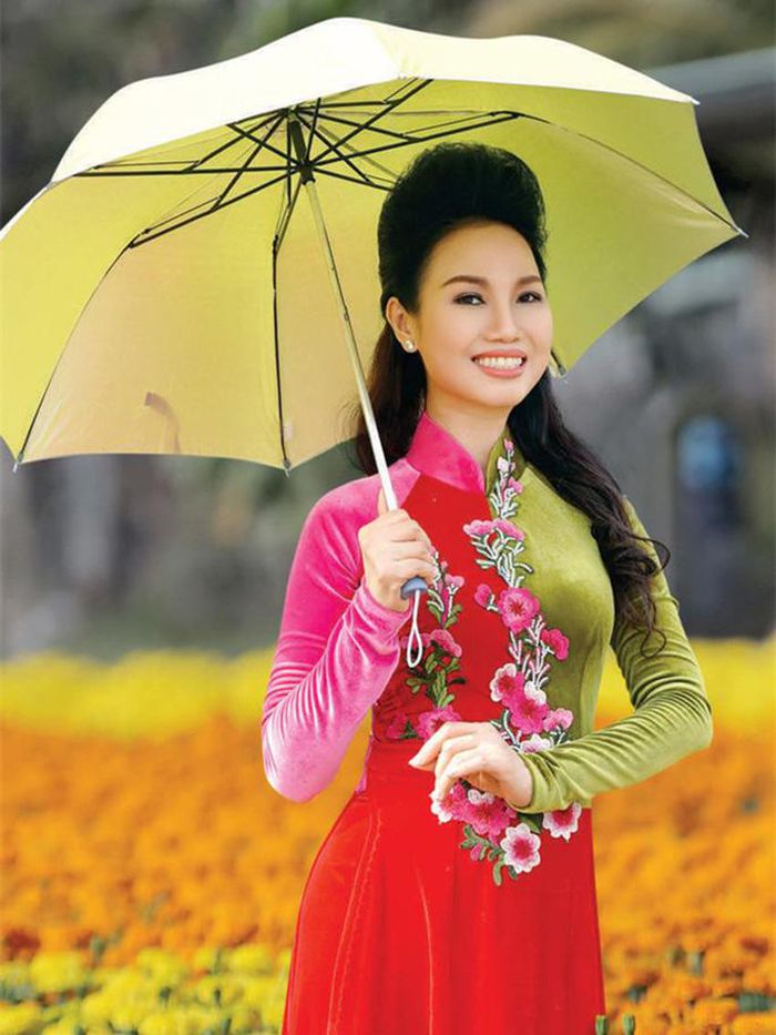 Nghệ sĩ tuổi Dần có cao số? - Hình 2